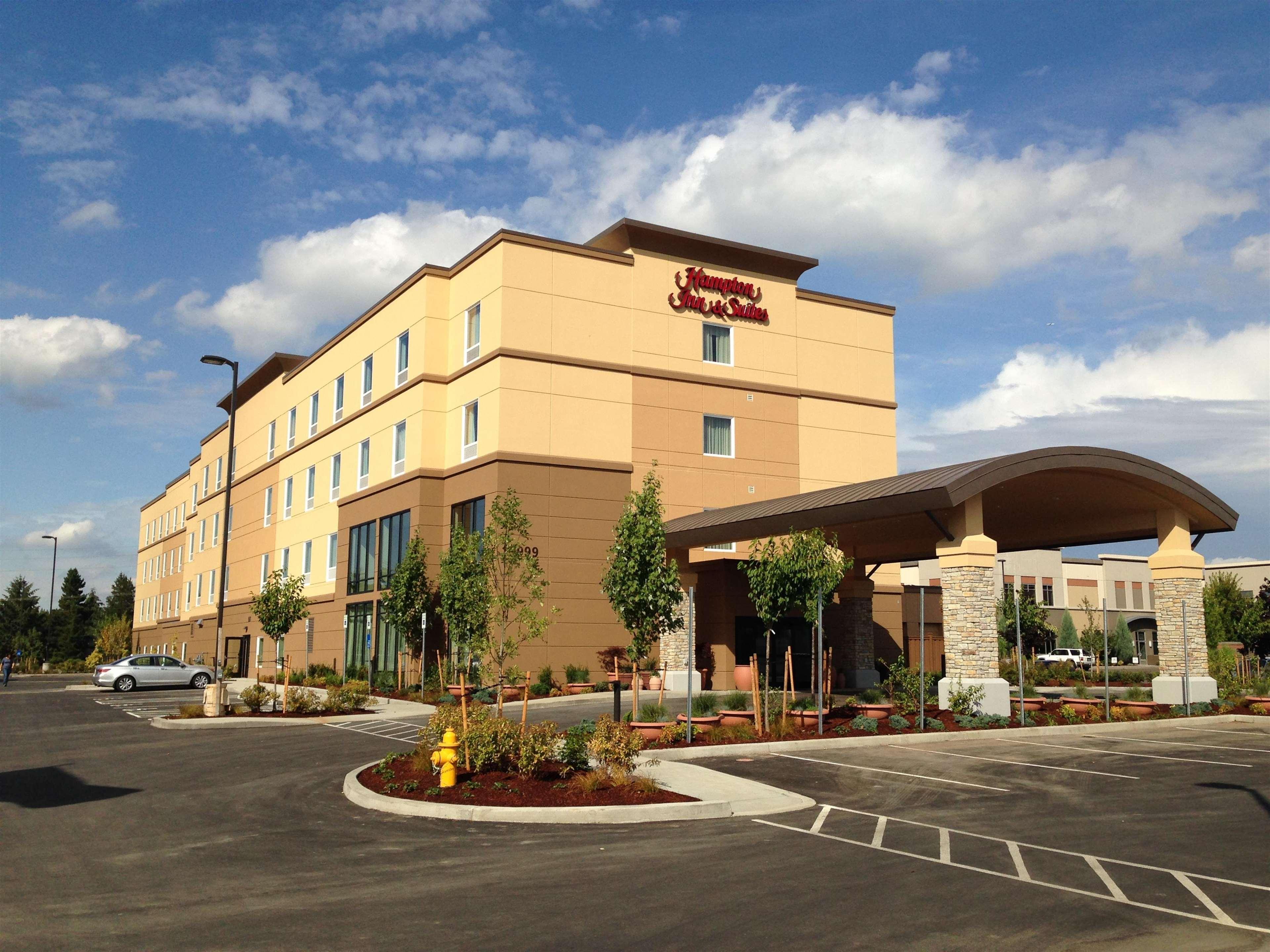 Hampton Inn & Suites Portland/Hillsboro-Evergreen Park Exterior foto