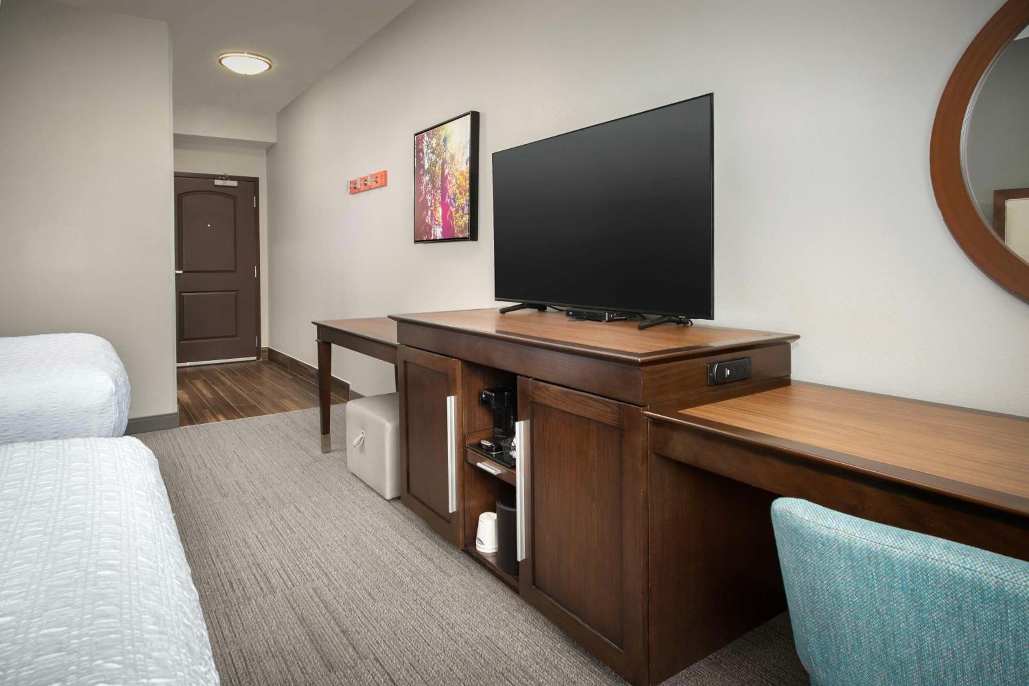 Hampton Inn & Suites Portland/Hillsboro-Evergreen Park Exterior foto
